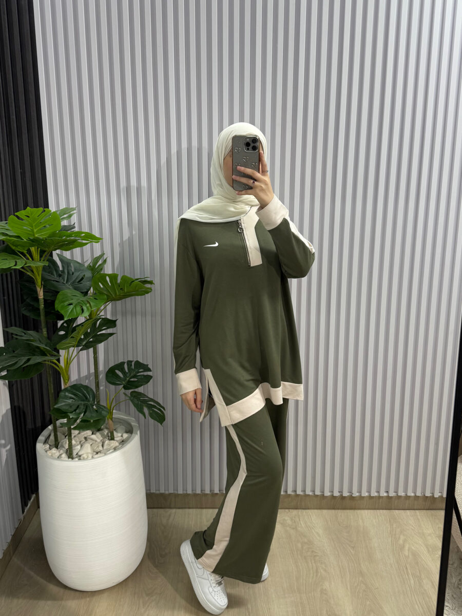 نزننح Nike للمحجبات بلونين
