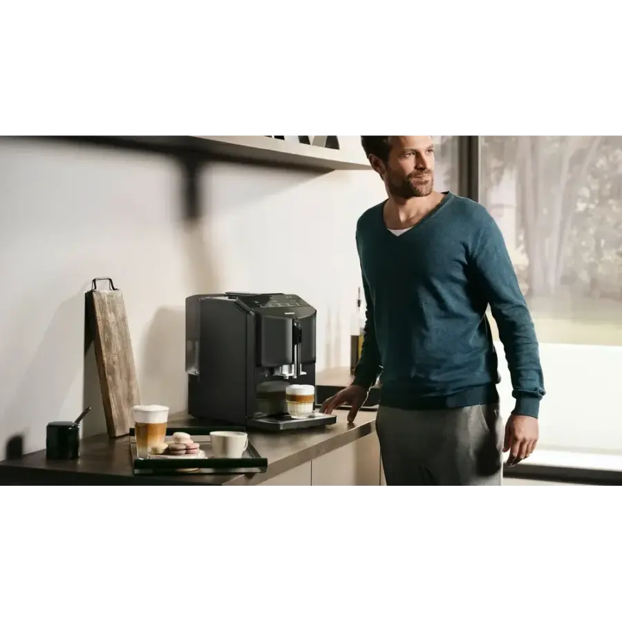 سيمنز ماكنة قهوة اسبريسو EQ 300 مضخة 15 بار، أسود