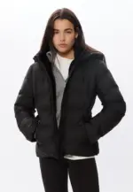 Hooded puffer jacket with belt