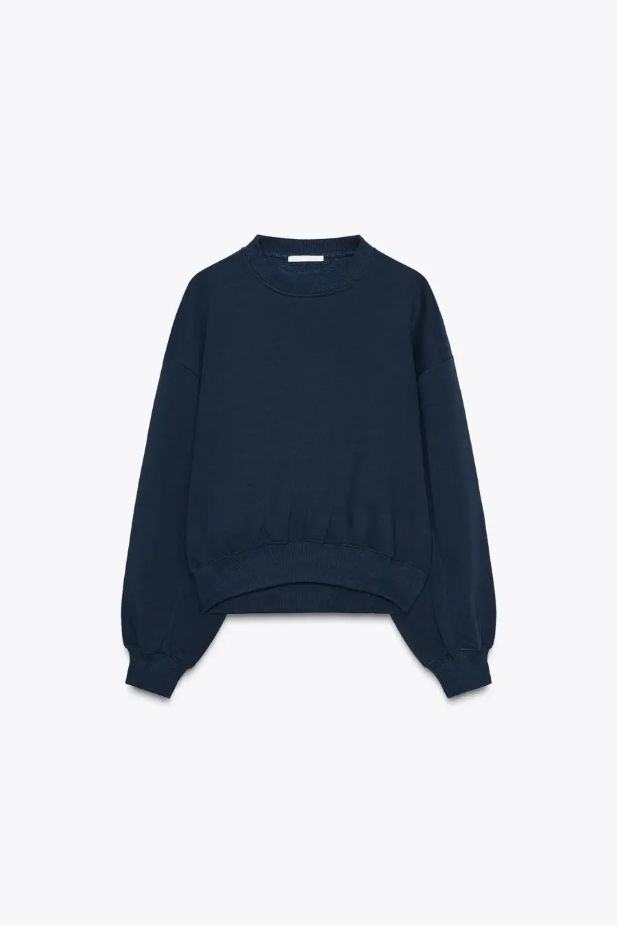 BASIC PLUSH SWEATSHIRT
