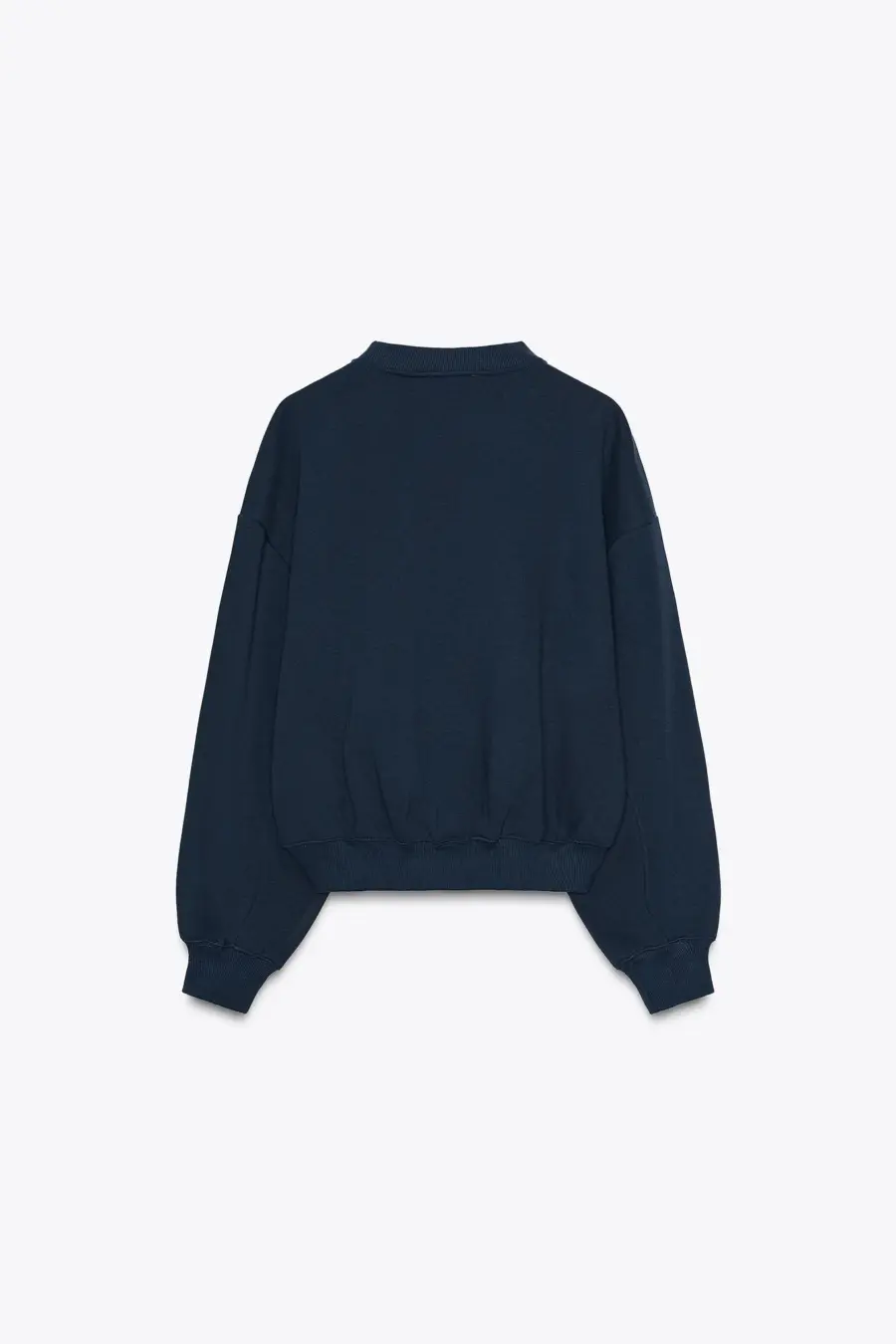 BASIC PLUSH SWEATSHIRT