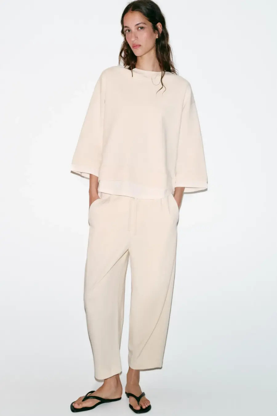 CONTRAST LONG SLEEVE SWEATSHIRT