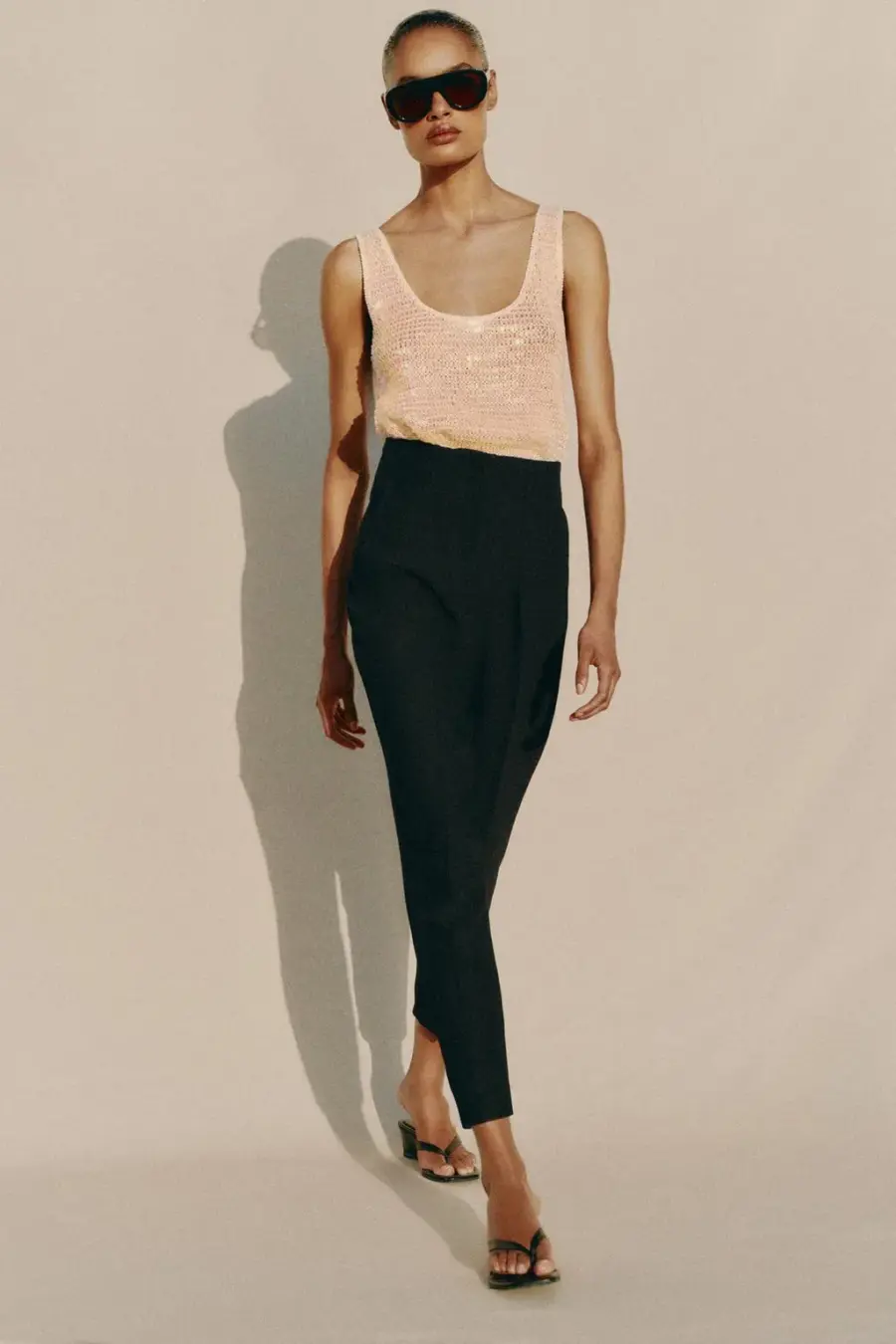 HIGH-WAIST TROUSERS