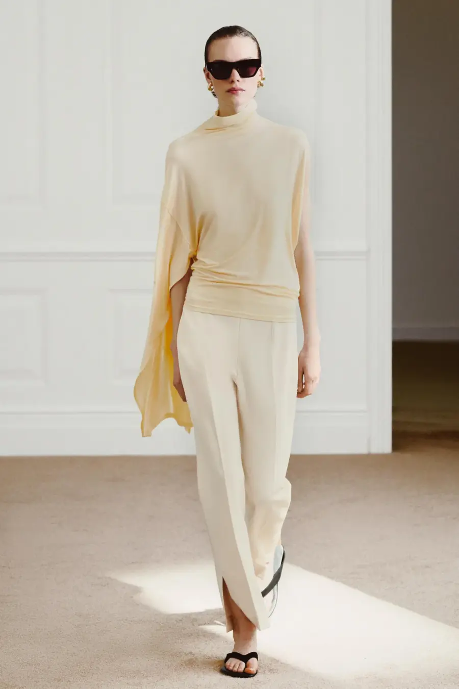 ZW COLLECTION HIGH-WAIST CROPPED TROUSERS