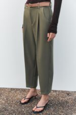 DARTED TROUSERS WITH BELT