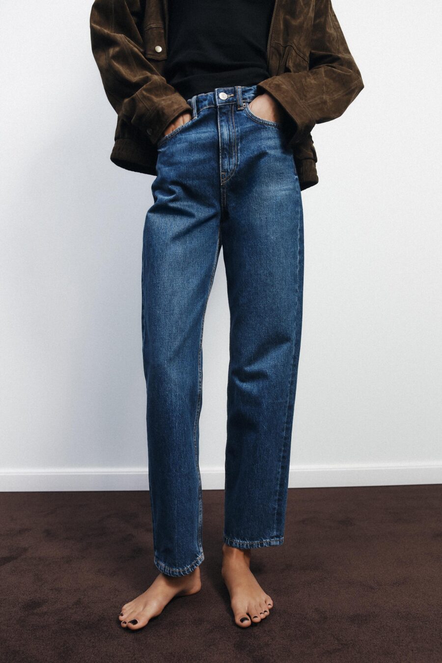 TRF MOM FIT HIGH-WAIST JEANS