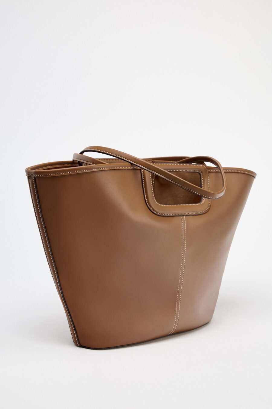 MAXI TOPSTITCHED TOTE BAG