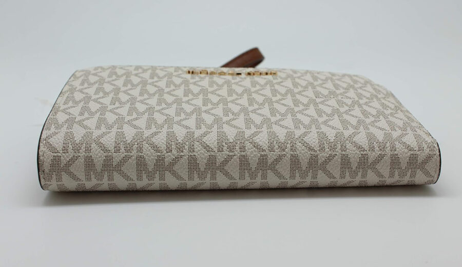 Michael Kors Jet Set Travel Double Zip Wristlet - Signature PVC (Vanilla PVC/Dark Acorn)