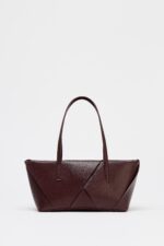 WOVEN ELONGATED HANDBAG