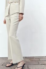 HIGH-WAISTED STRAIGHT CUT TROUSERS