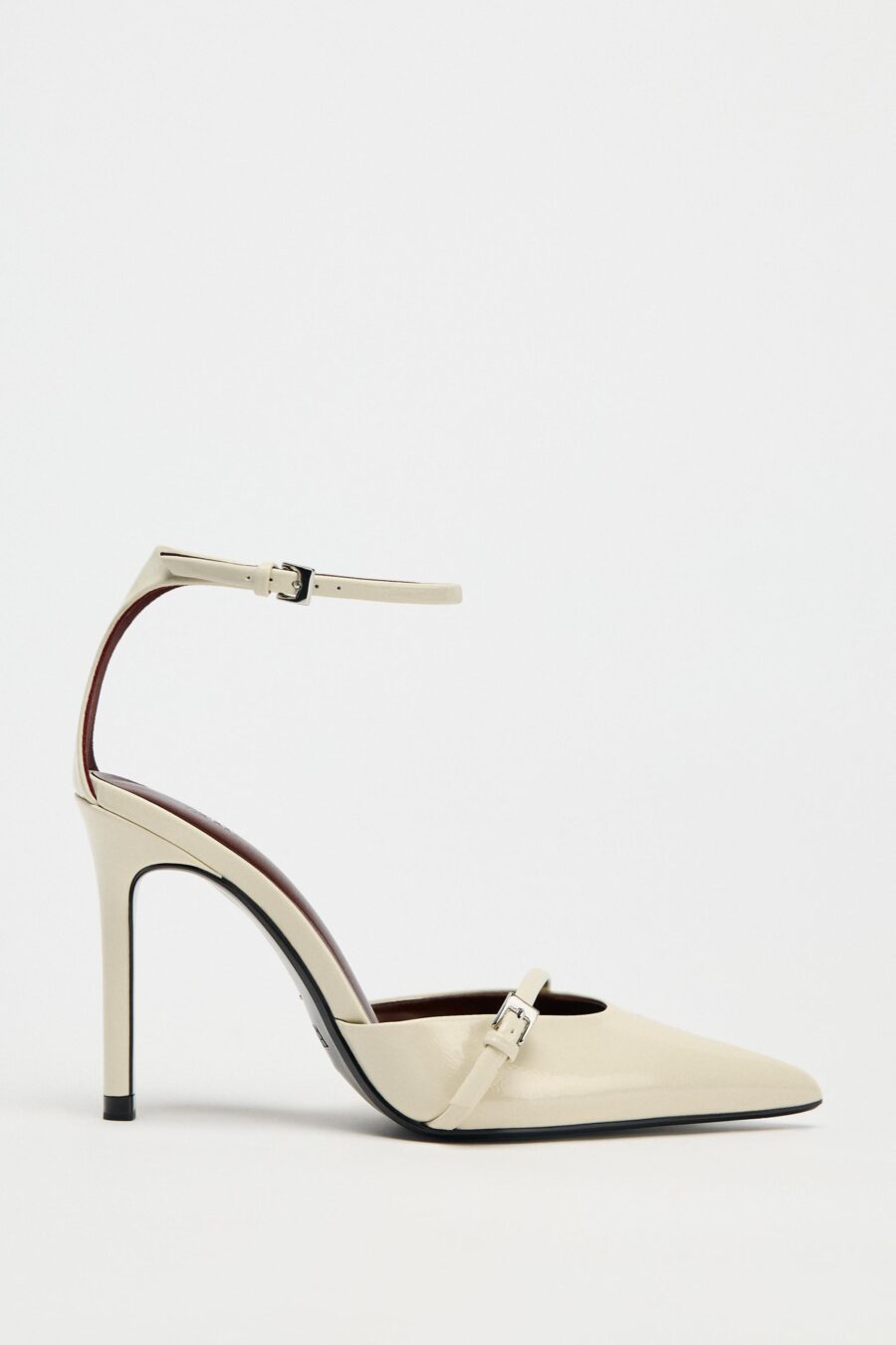 PATENT-EFFECT SHOES WITH STRAP