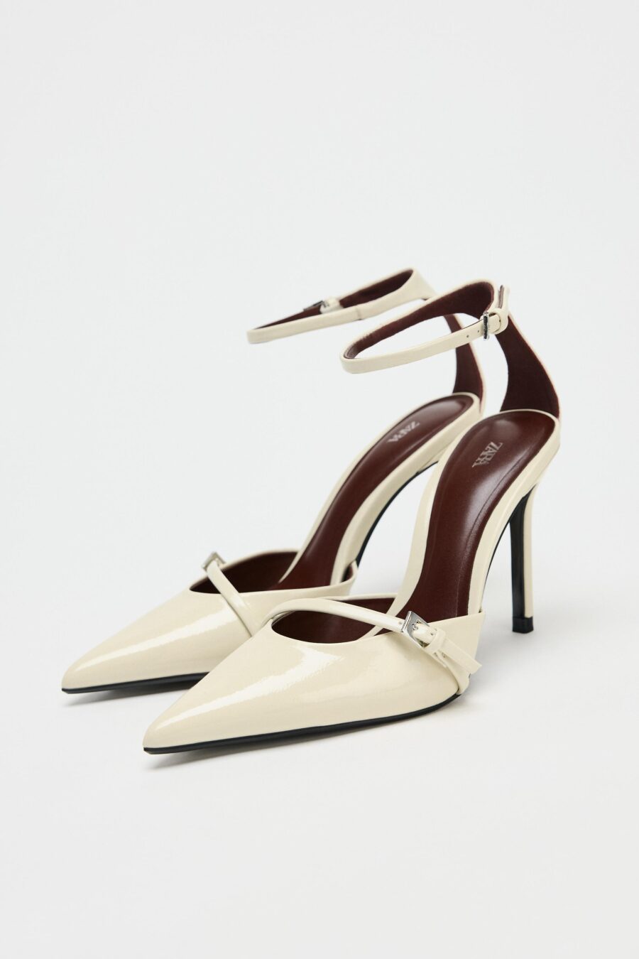 PATENT-EFFECT SHOES WITH STRAP