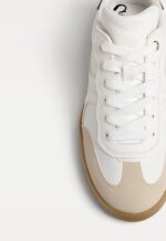 Retro casual sneakers