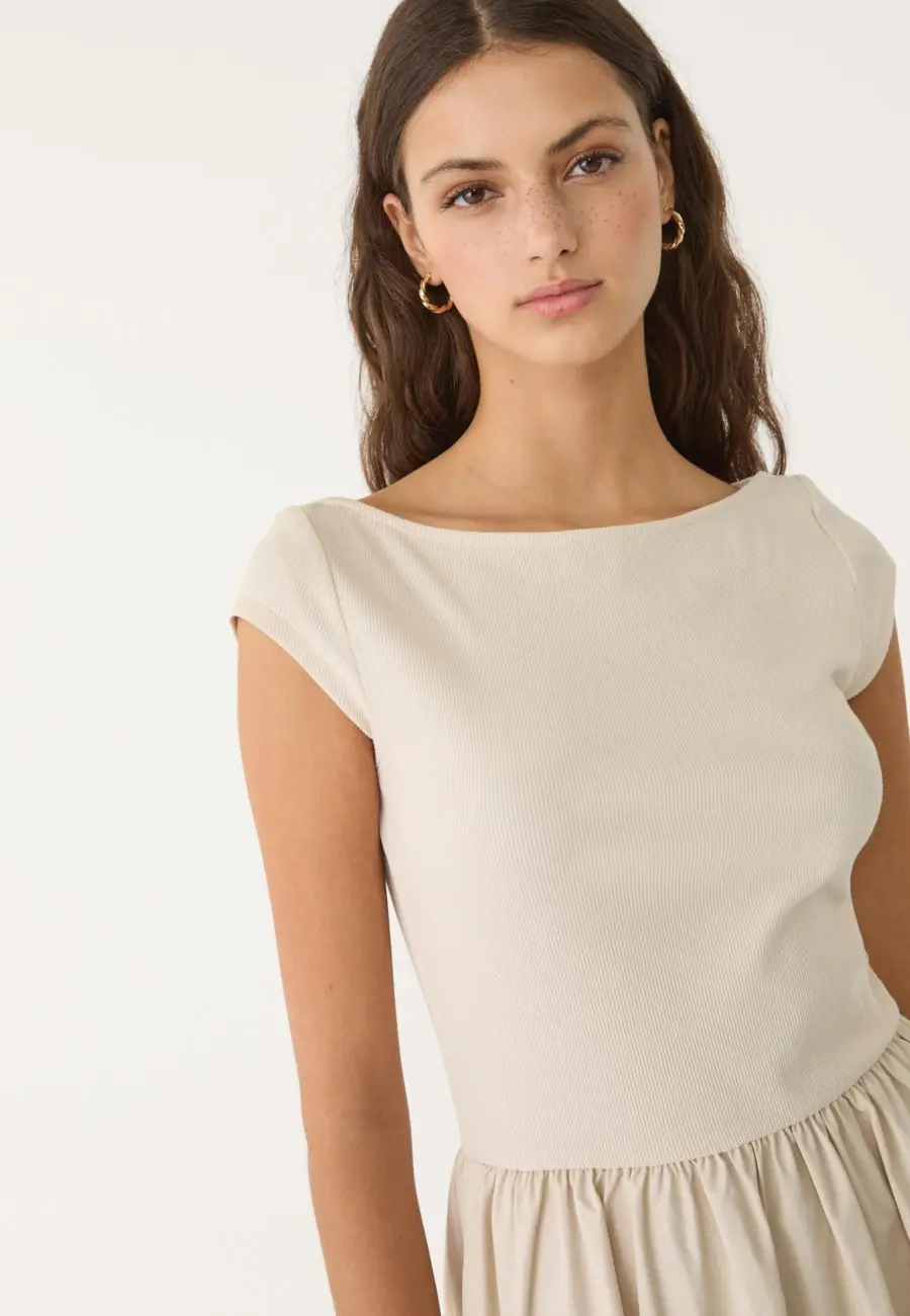 Contrasting midi dress