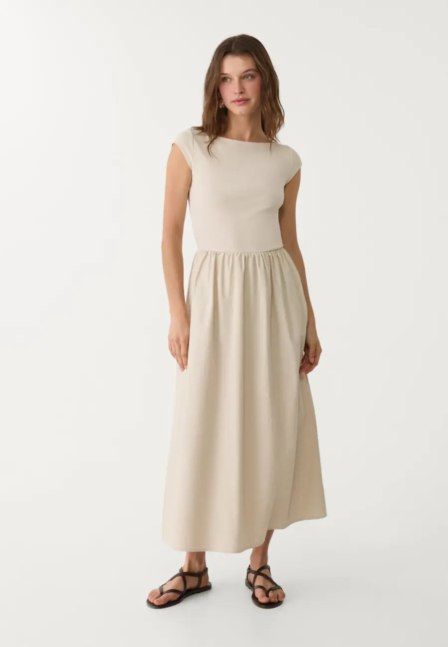Contrasting midi dress