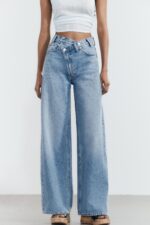 HIGH-WAIST TRF WIDE-LEG CROSSOVER WAIST JEANS