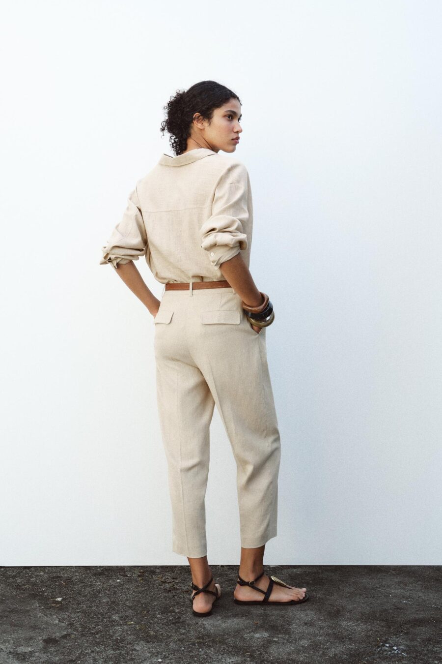 LINEN BELTED STRAIGHT-LEG TROUSERS