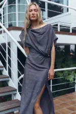 MIDI DRESS WITH GOLD APPLIQUÉ