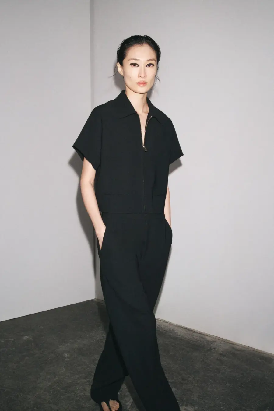 ZW COLLECTION STRAIGHT-FIT TROUSERS