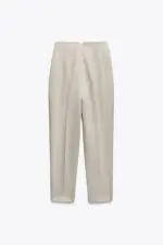 PANTS WITH A HIGH WAIST