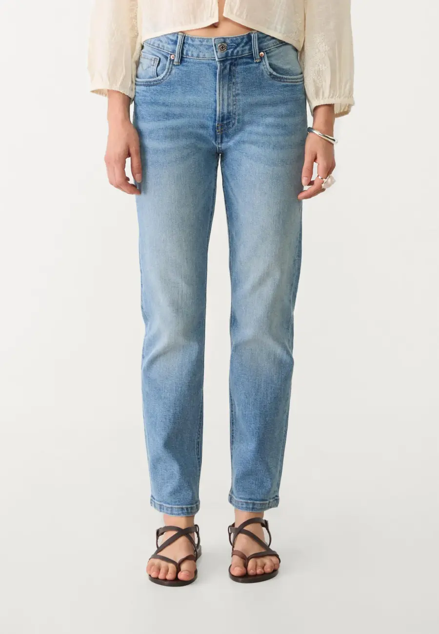 1465 Slim-fit mom jeans