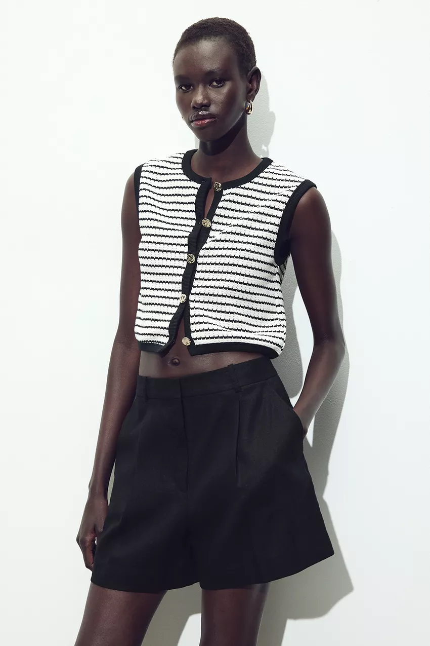 JACQUARD BUTTON WAISTCOAT TOP