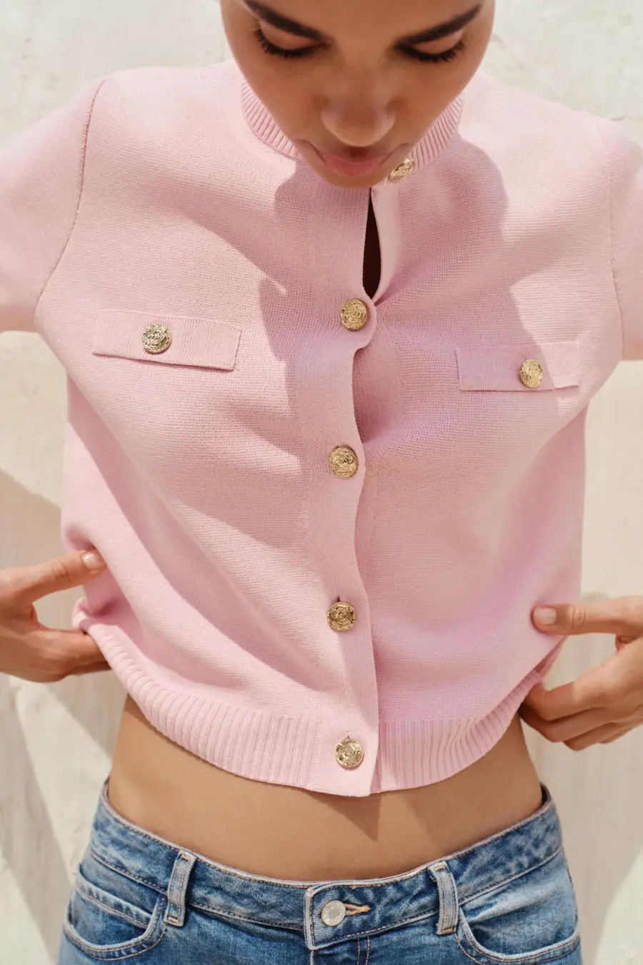 SHORT SLEEVE KNIT CARDIGAN