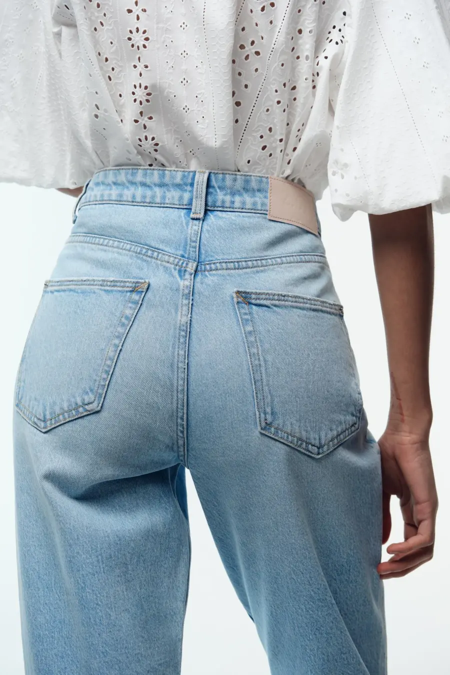 Z.01 MOM FIT COMFORT HIGH-WAIST JEANS