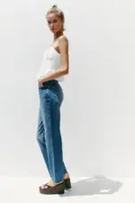 Z.02 STRAIGHT HIGH-WAIST ANKLE JEANS