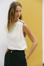 SHOULDER BUTTON BLOUSE
