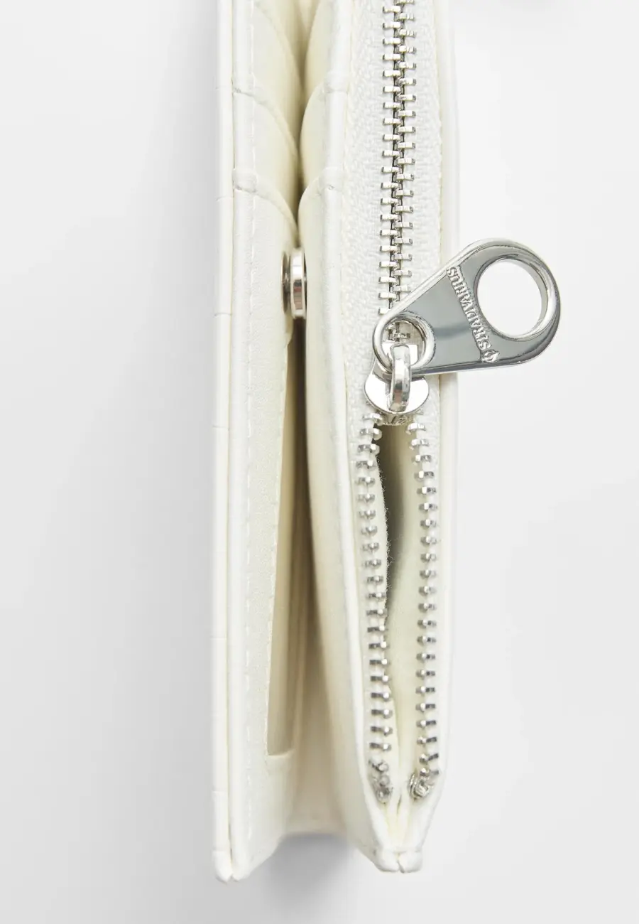 Basic mock croc wallet