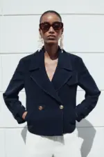 DOUBLE-BREASTED SHORT JACKET