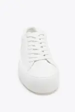 CONTRAST TRAINERS