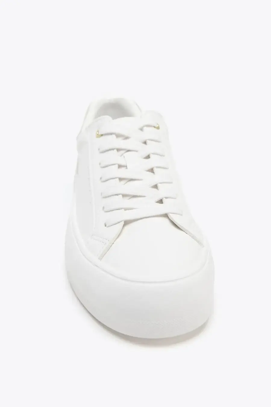 CONTRAST TRAINERS