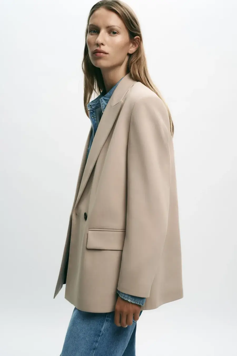 OVERSIZED DOUBLE-BREASTED BLAZER