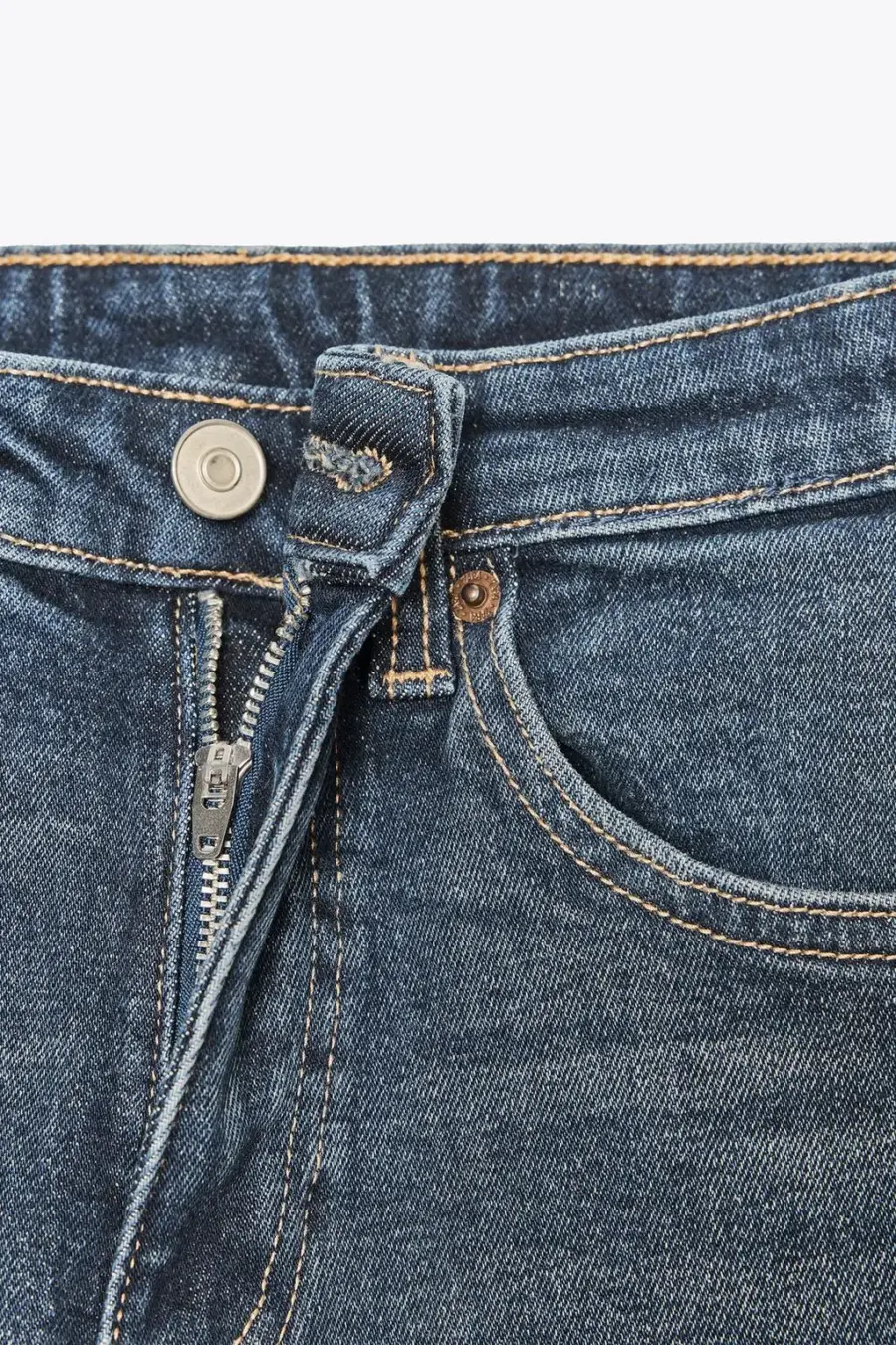 TRF HIGH-WAIST CROPPED FLARE JEANS