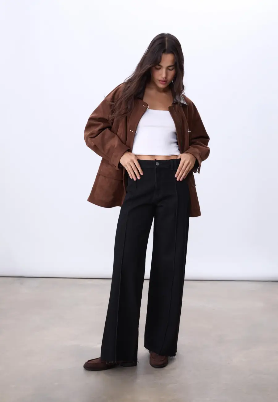 D63 Wide-leg jeans with seams