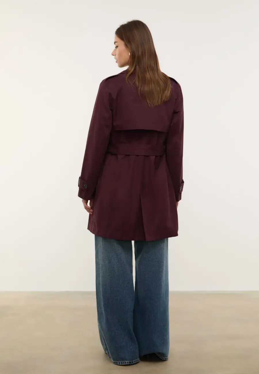 Basic regular fit trench coat with belt