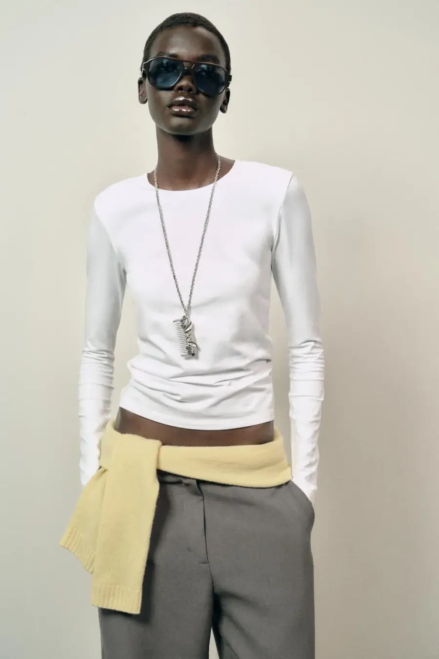 BASIC COTTON T-SHIRT