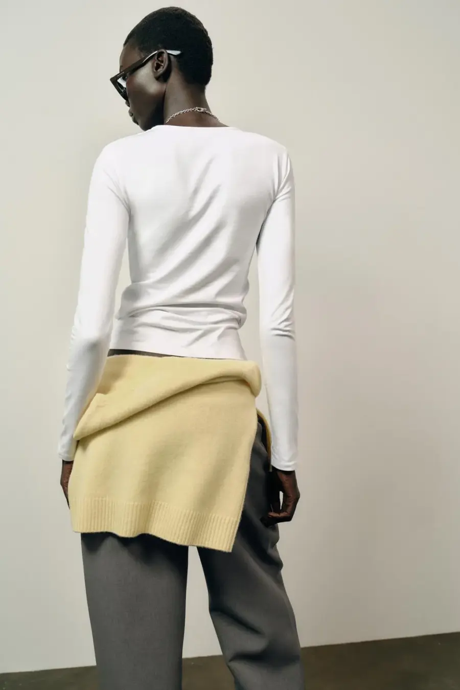 BASIC COTTON T-SHIRT