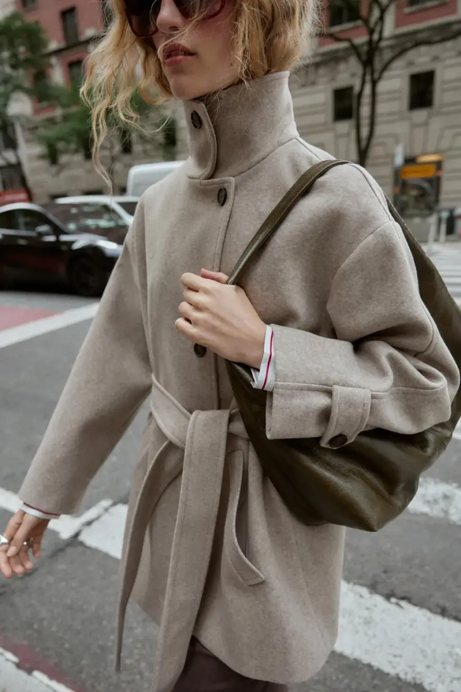SOFT DOUBLE-POSITION COLLAR COAT
