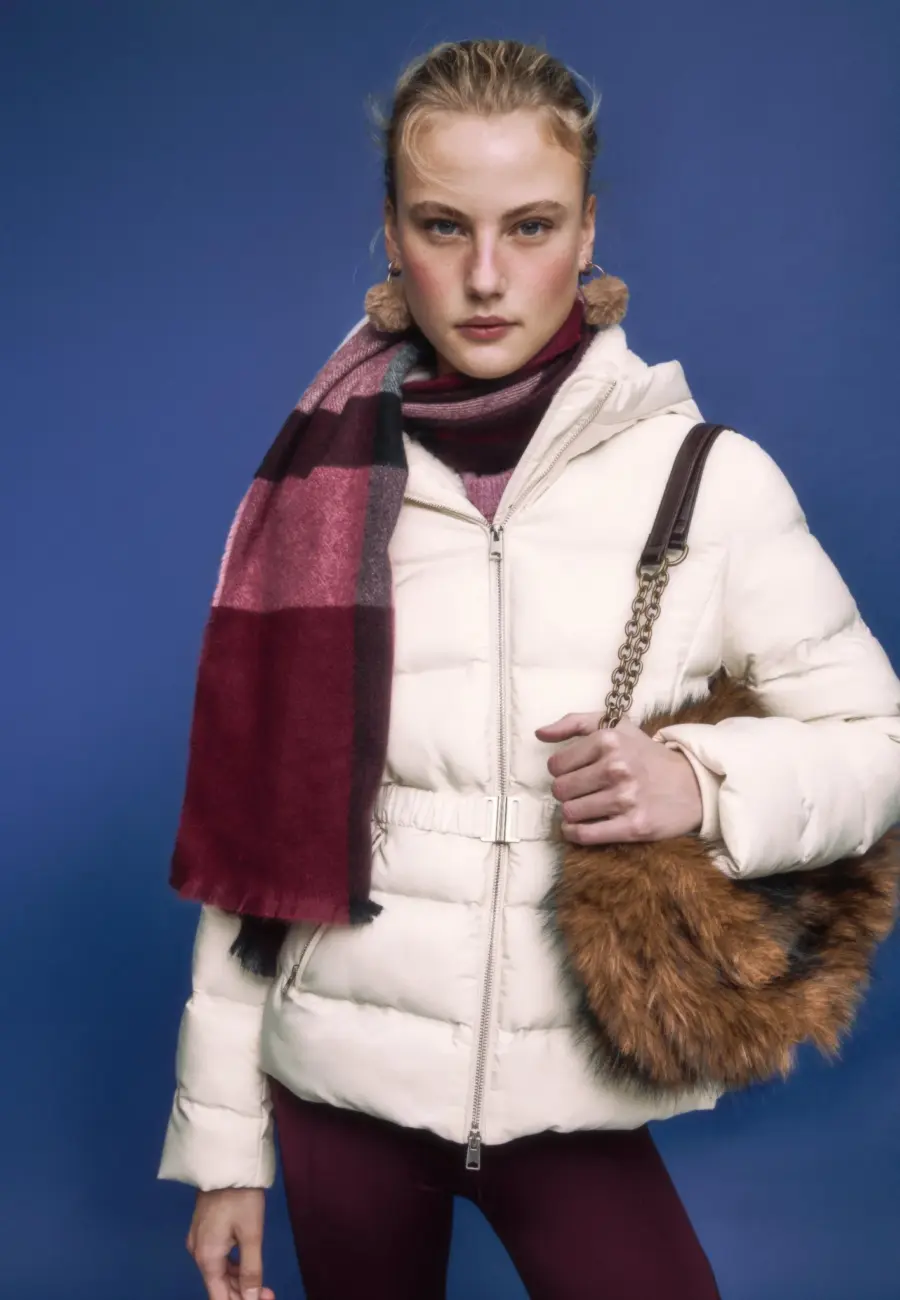 Hooded puffer jacket with belt