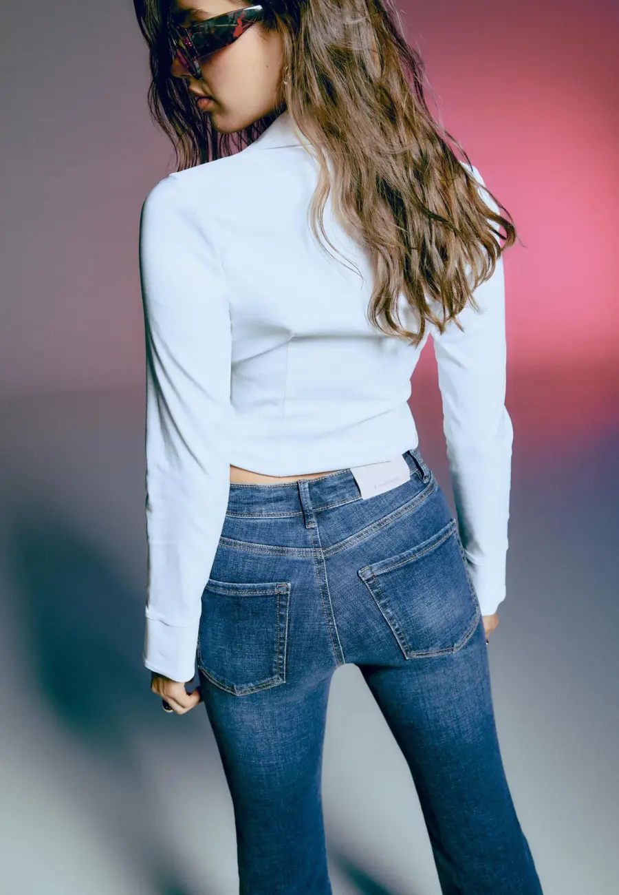 D74 Slit fit flared jeans