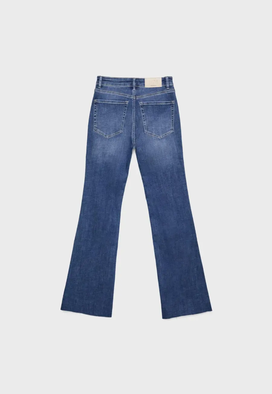 D74 Slit fit flared jeans