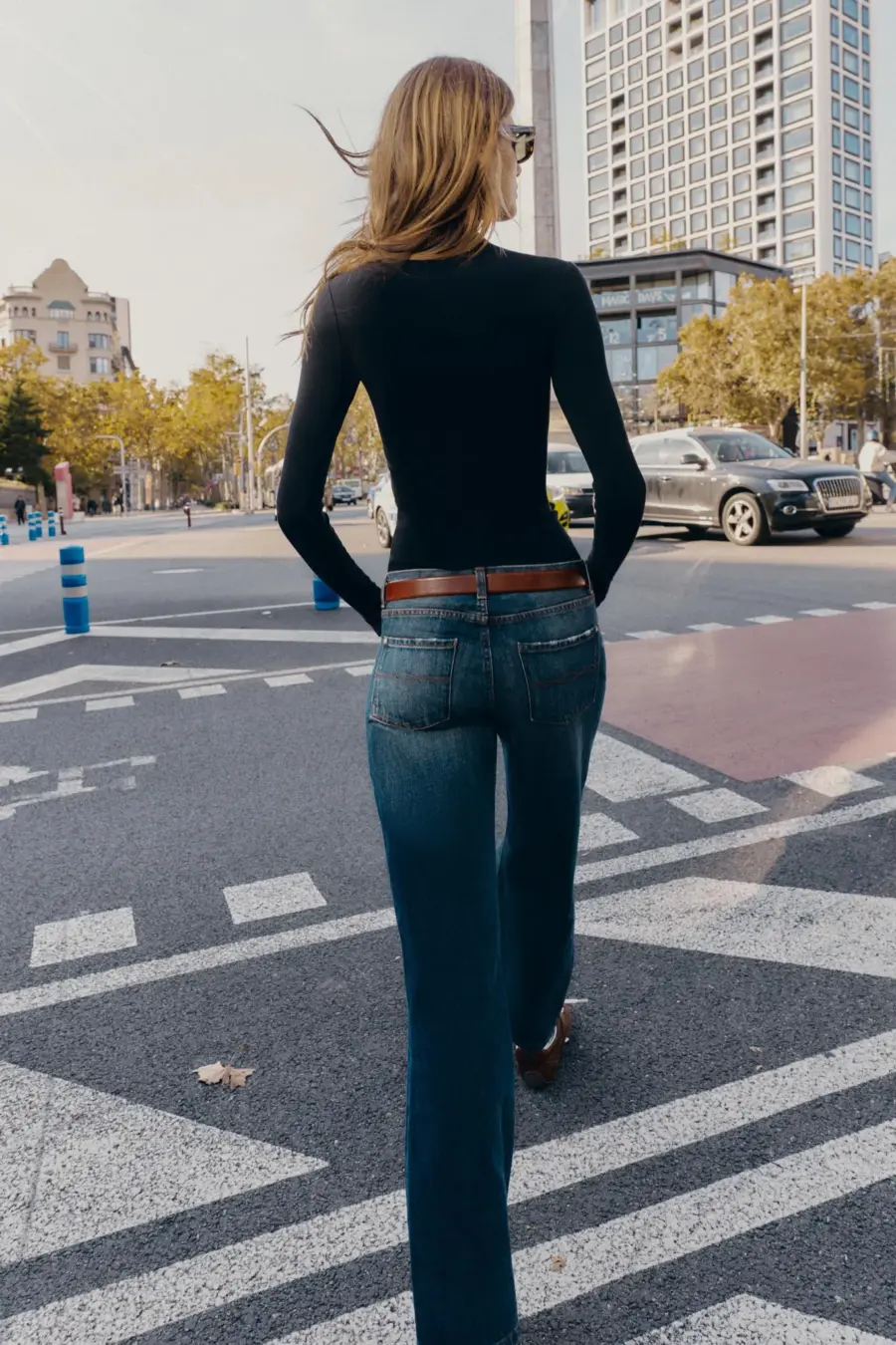 RIBBED LONG SLEEVE T-SHIRT