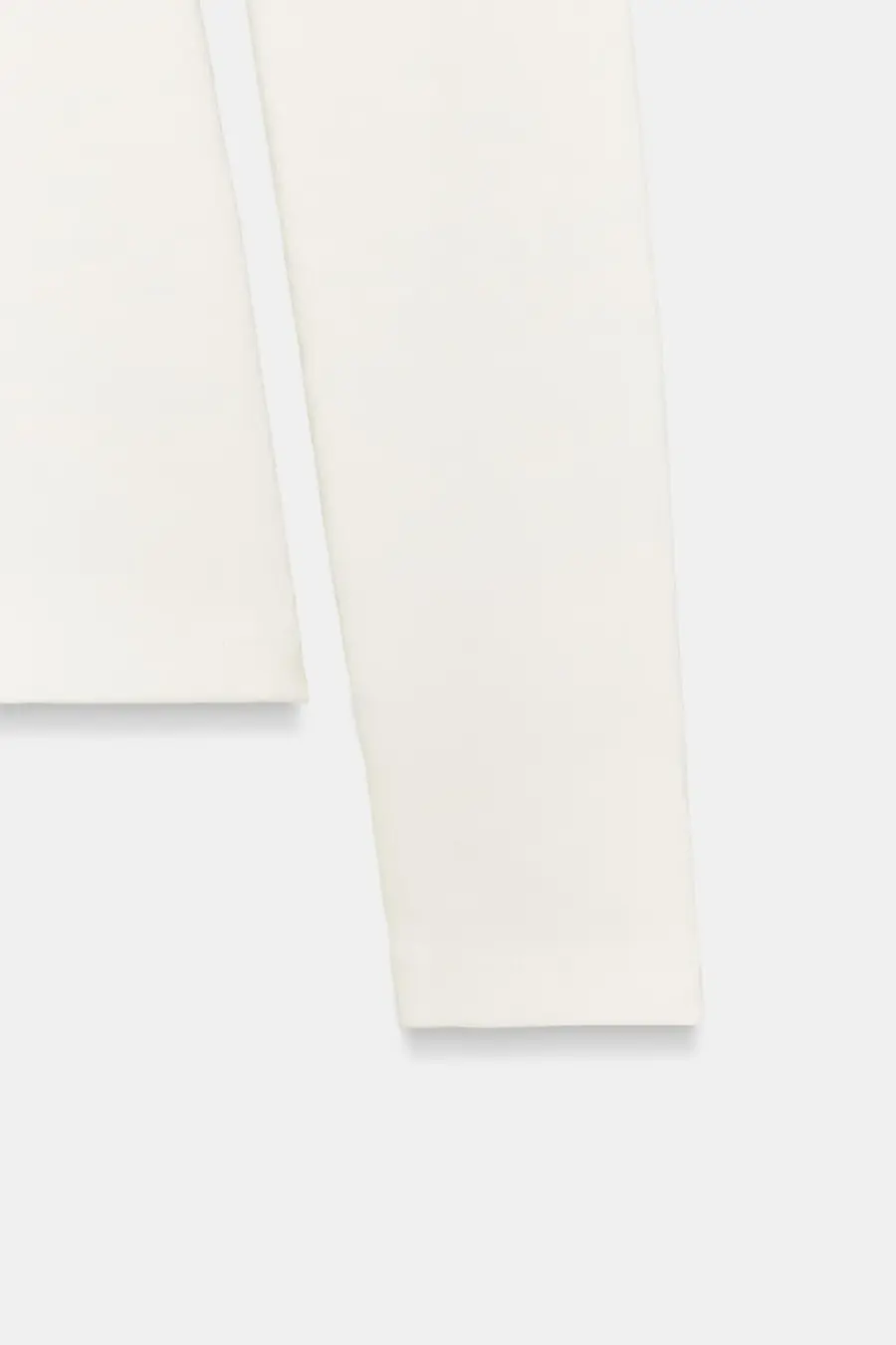 RIBBED LONG SLEEVE T-SHIRT