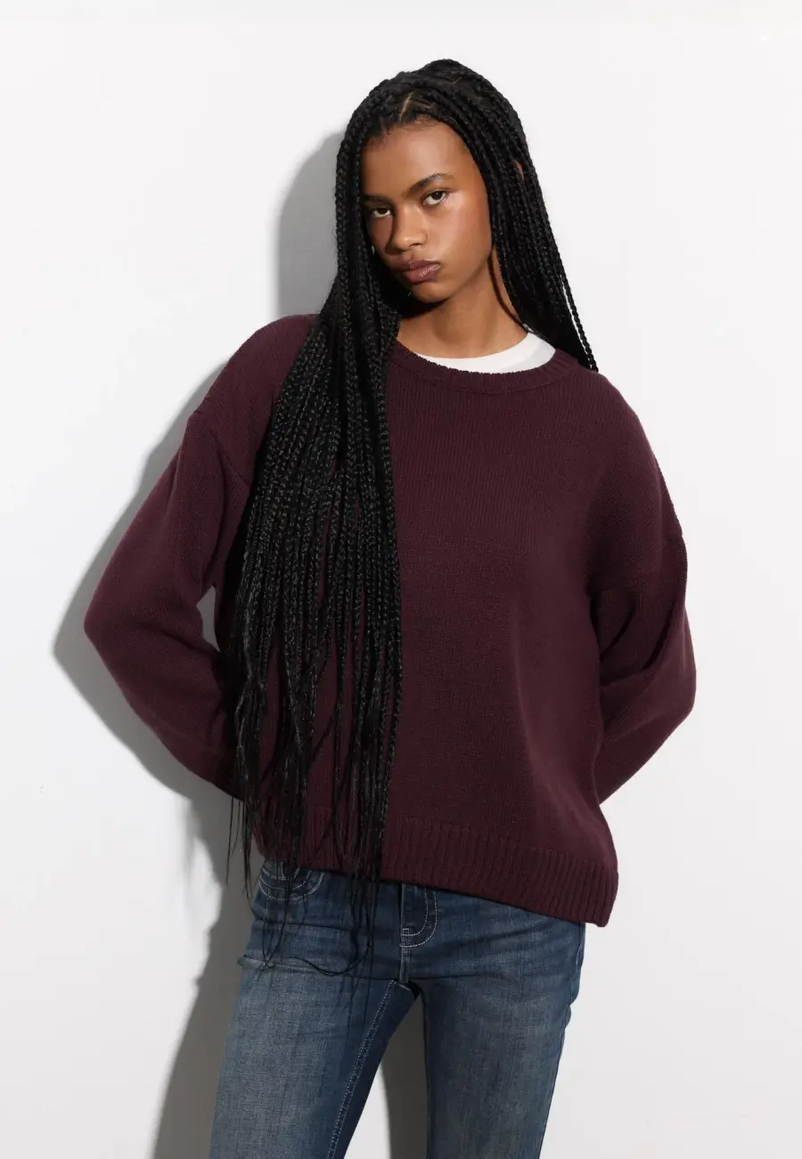 Knitted round neck jumper