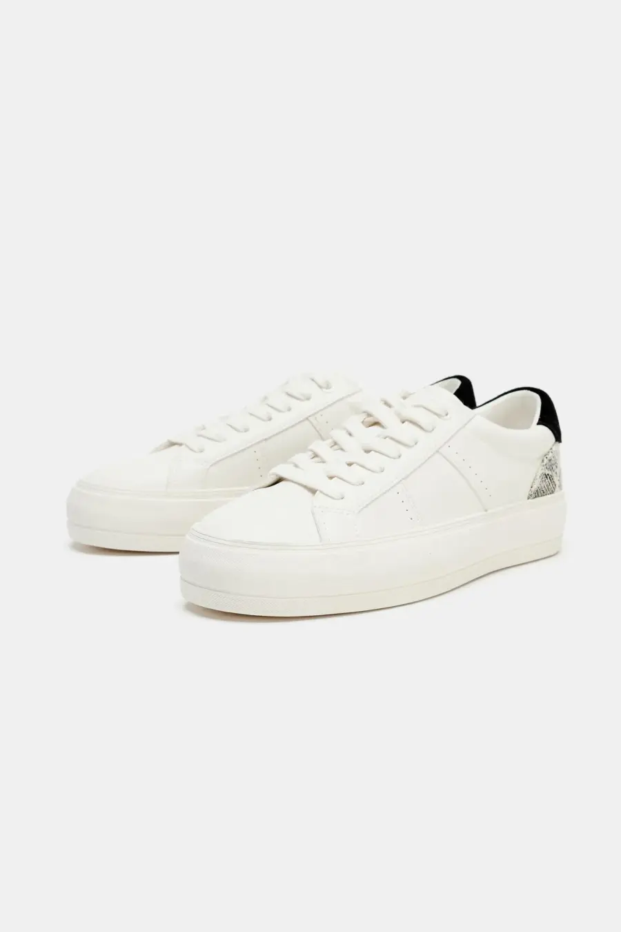 ANIMAL PRINT SNEAKERS