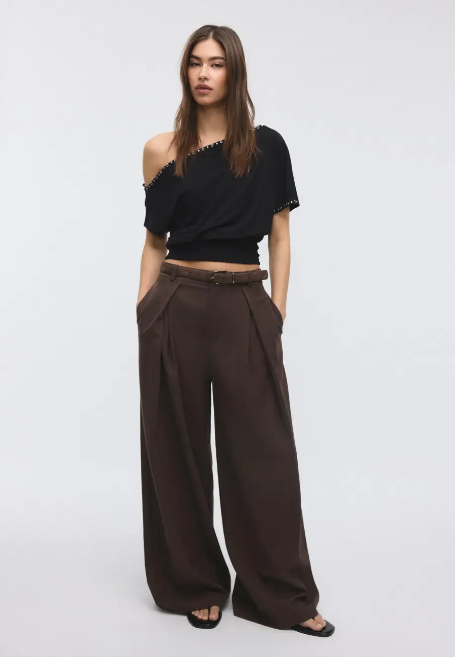 Maxi-dart trousers with belt