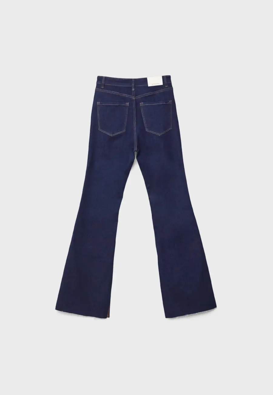 D74 Flared jeans with slit